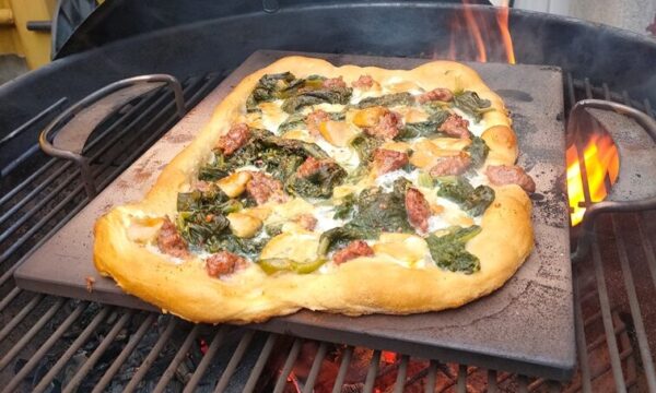 Pizza sul barbecue- come avere una pizza perfetta!